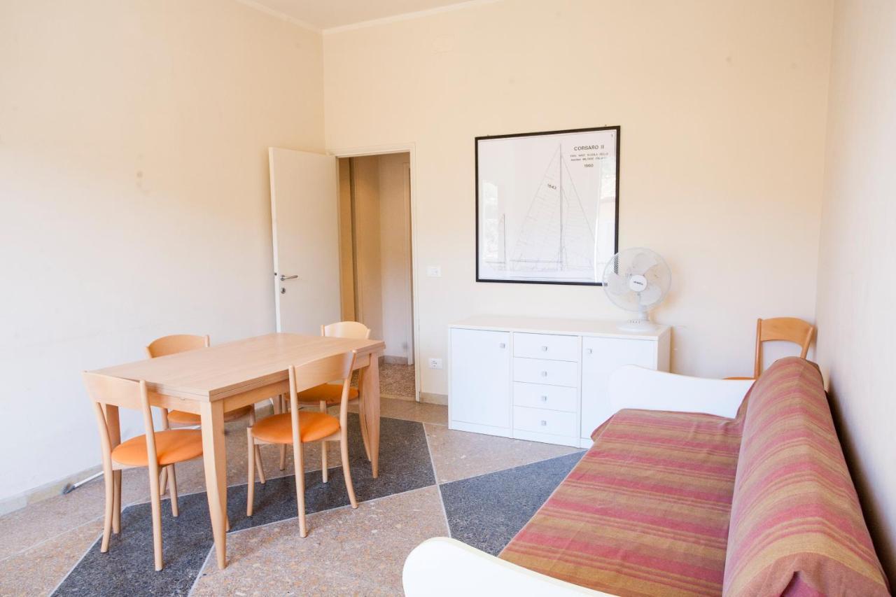 Appartamento In Via Del Mare A Procchio Прокио Екстериор снимка