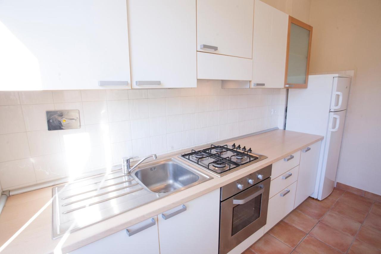 Appartamento In Via Del Mare A Procchio Прокио Екстериор снимка